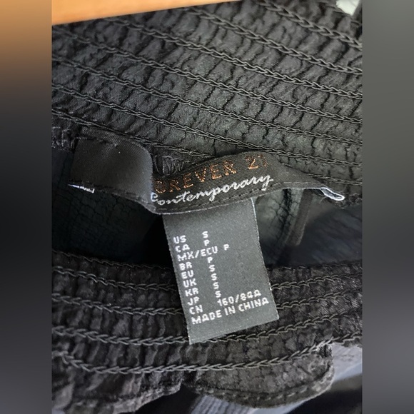 Forever 21 Sheer Black Top Black Small NEW - Picture 5 of 7